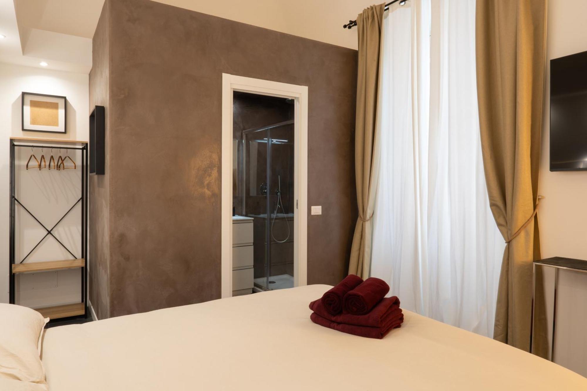 Embassy Suites Roma Esterno foto