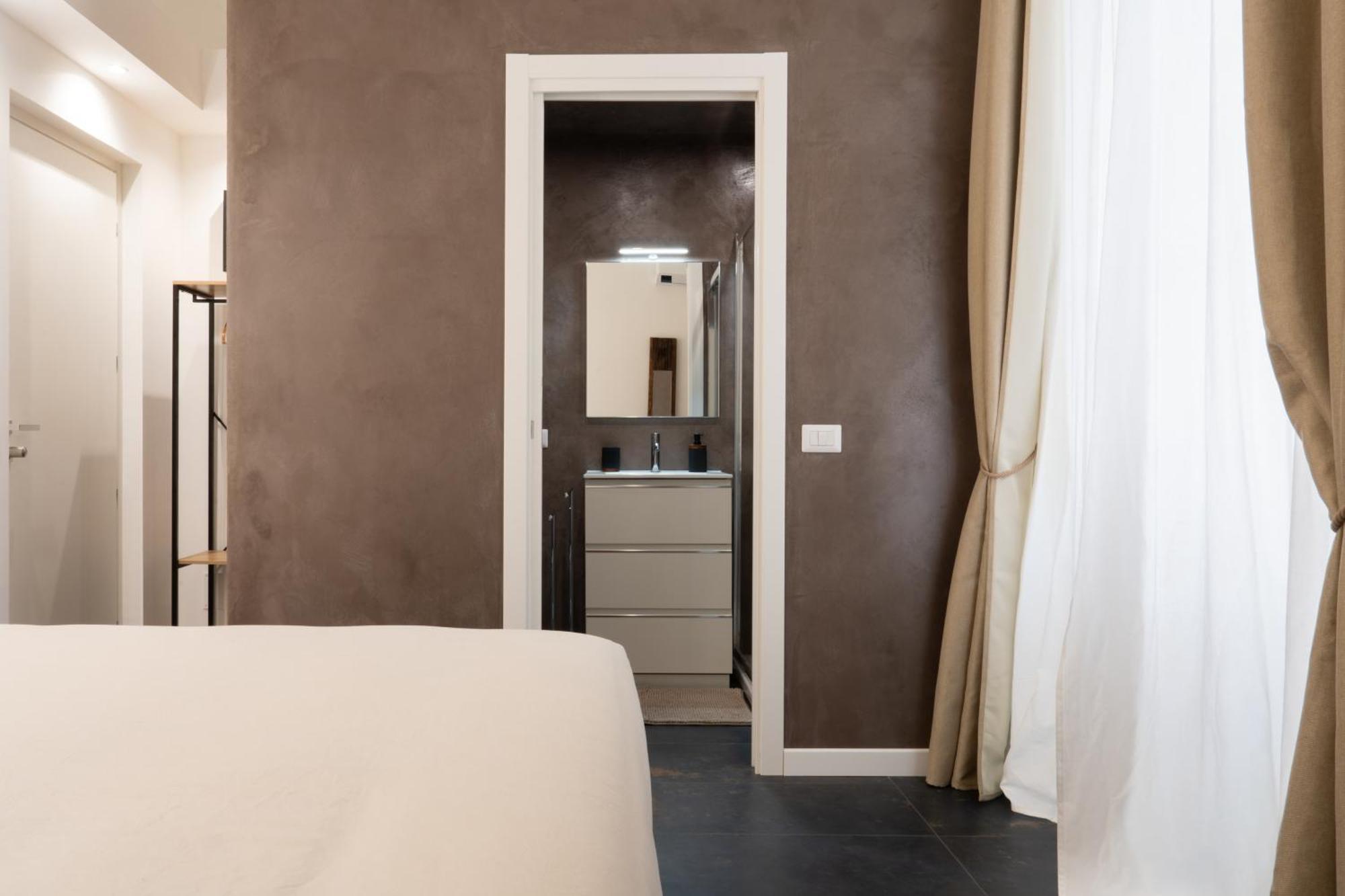 Embassy Suites Roma Esterno foto
